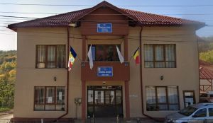 SC SERVICUL PUBLIC APA CANAL BOTESTI SRL